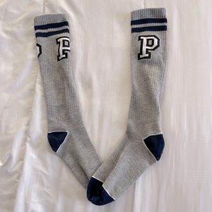 VICTORIA SECRET PINK KNEE HIGH SOCKS